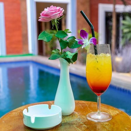 Angkor Rithy Boutiquese Bed & Breakfast Siem Reap Bagian luar foto