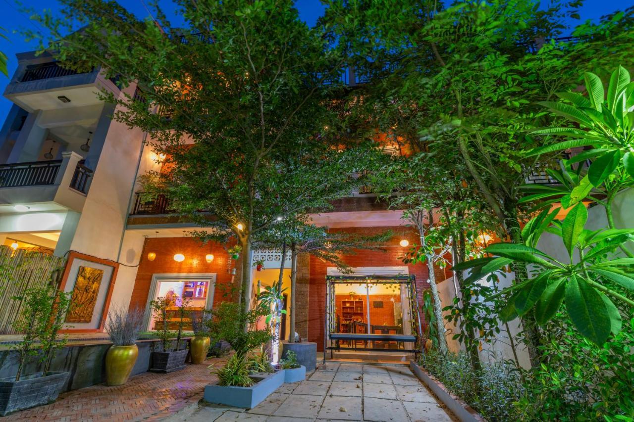 Angkor Rithy Boutiquese Bed & Breakfast Siem Reap Bagian luar foto